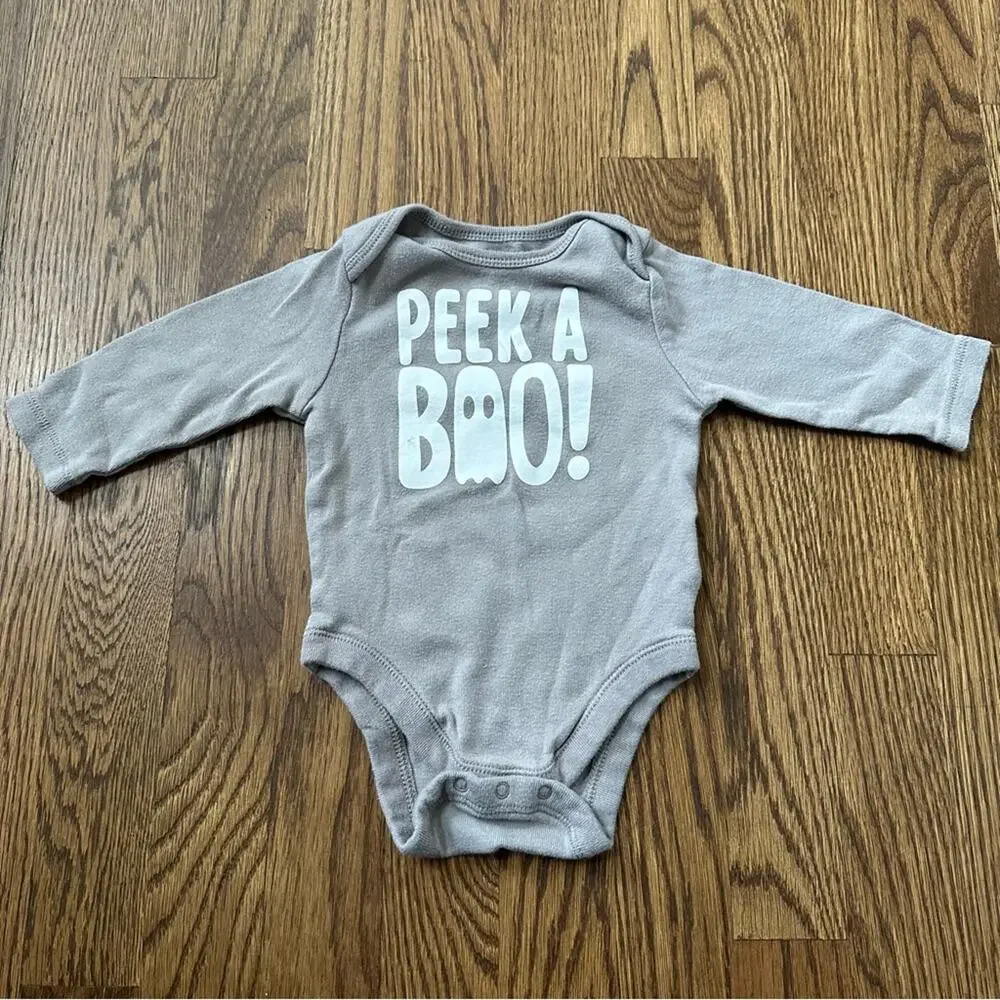 Old Navy Halloween onesie bodysuit bundle, 3-6 months (set of 4)